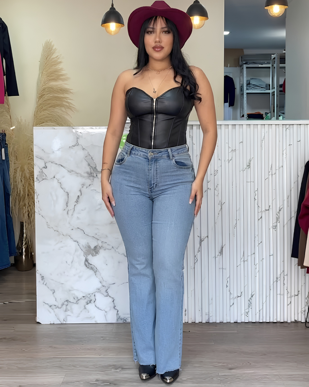 Combo Jean bota campana + Corset
