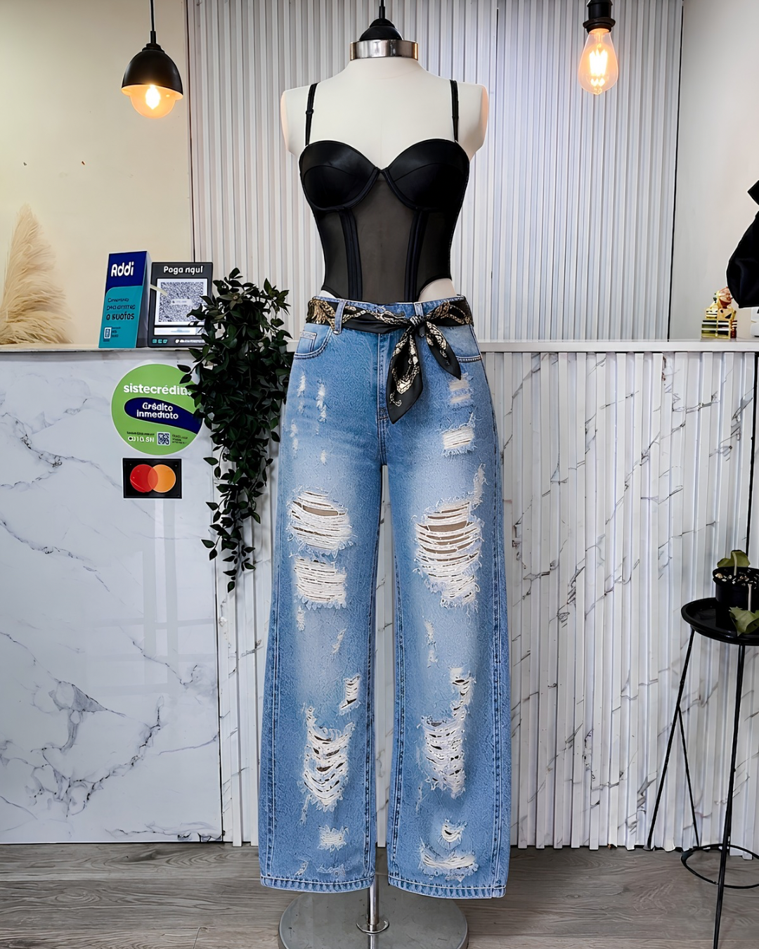 Combo Jean rotos + body Valentina
