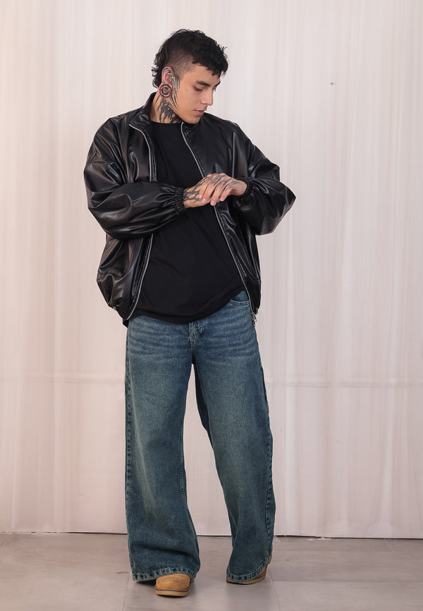 Combo  jean + camisa + chaqueta