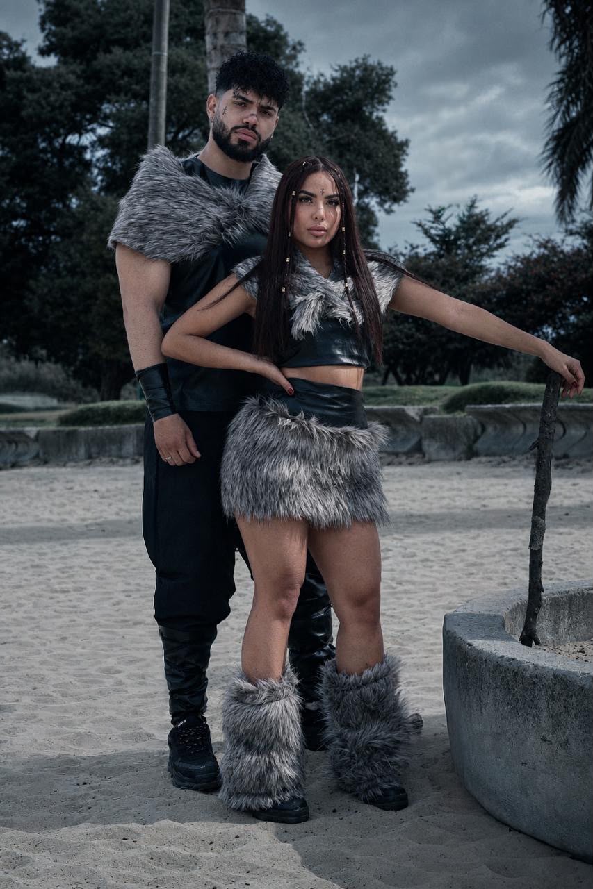 Disfraz Vikingo Caballero gris